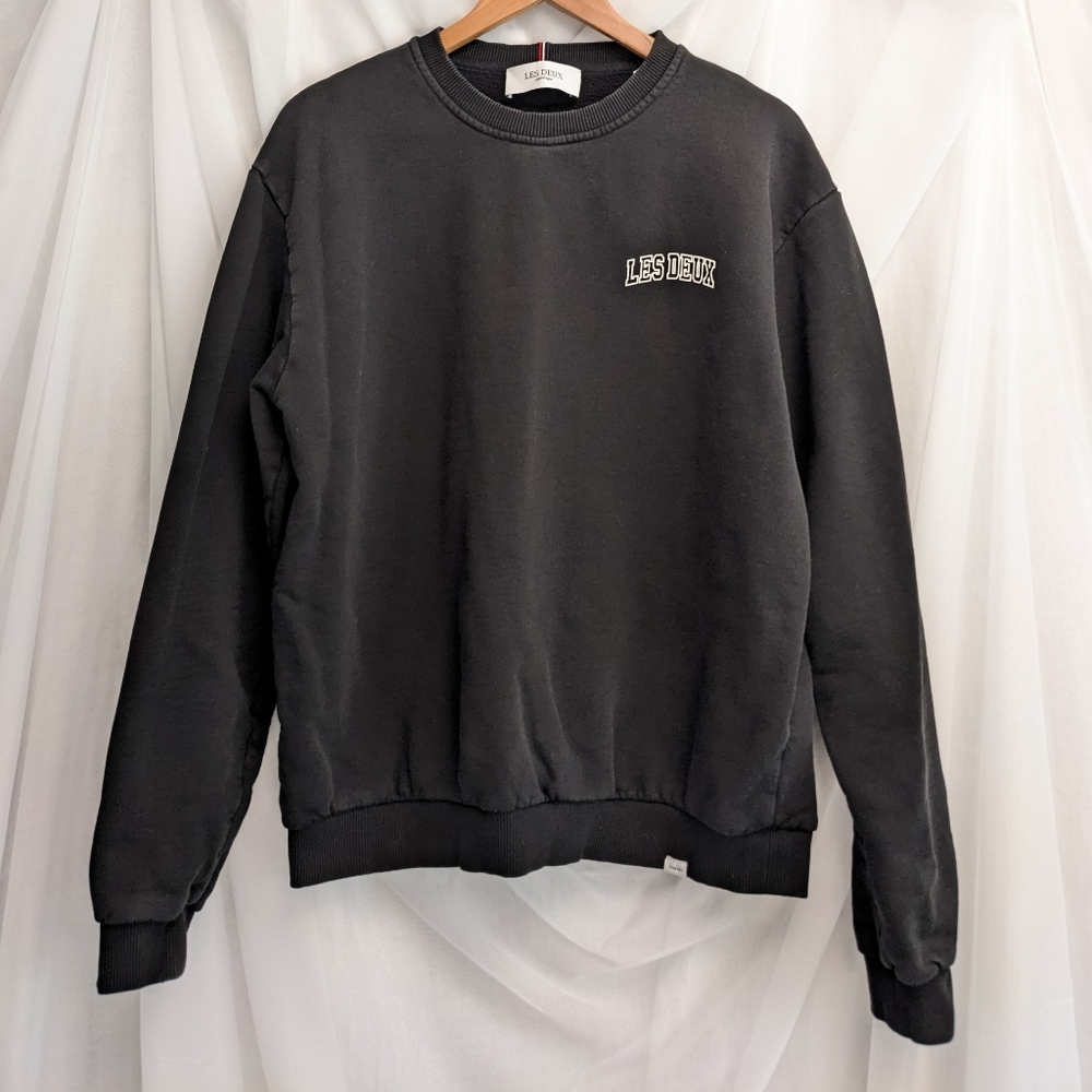 Les Deux black pullover sweatshirt